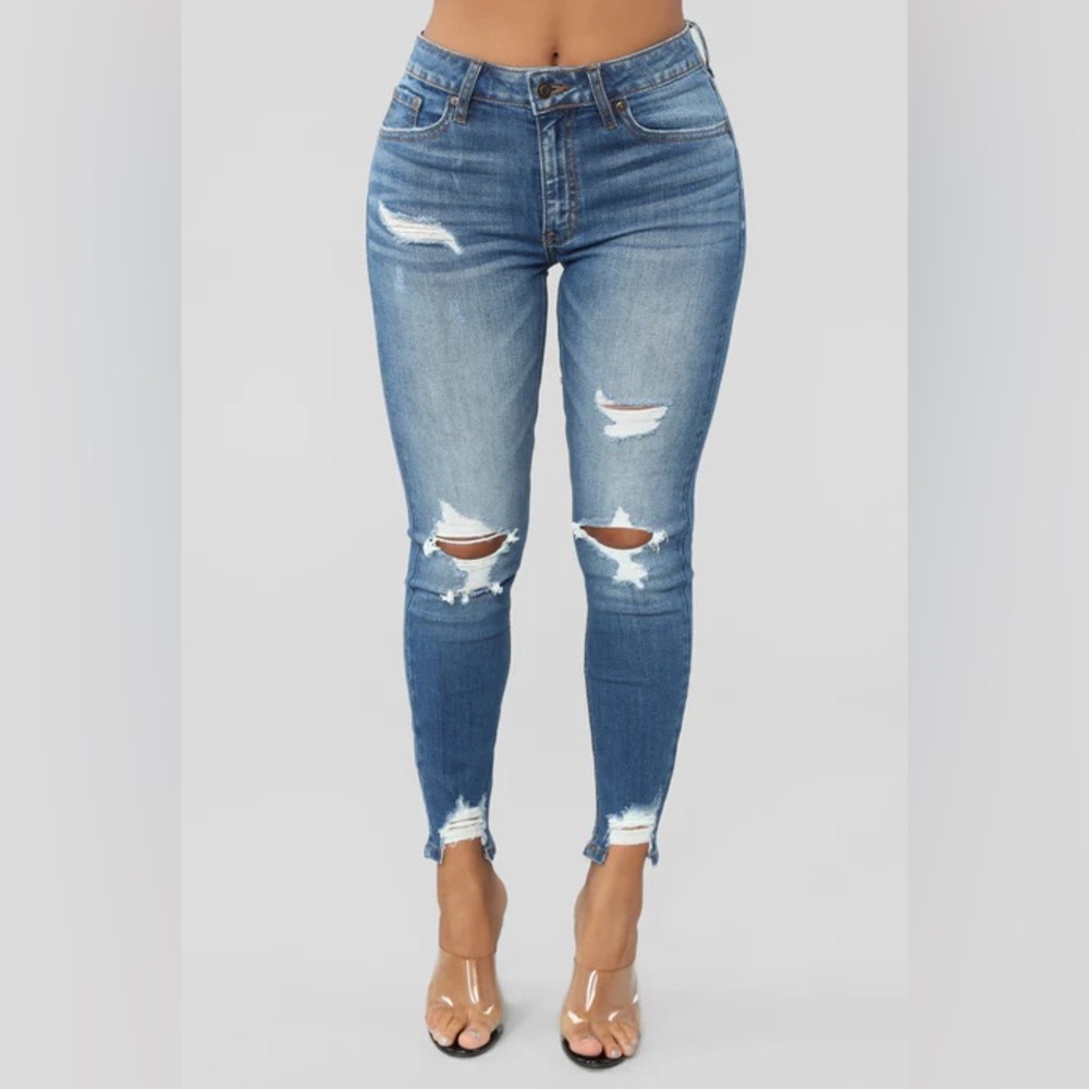 Fashion Nova Distressed Skinny Stretch Fit Jeans
